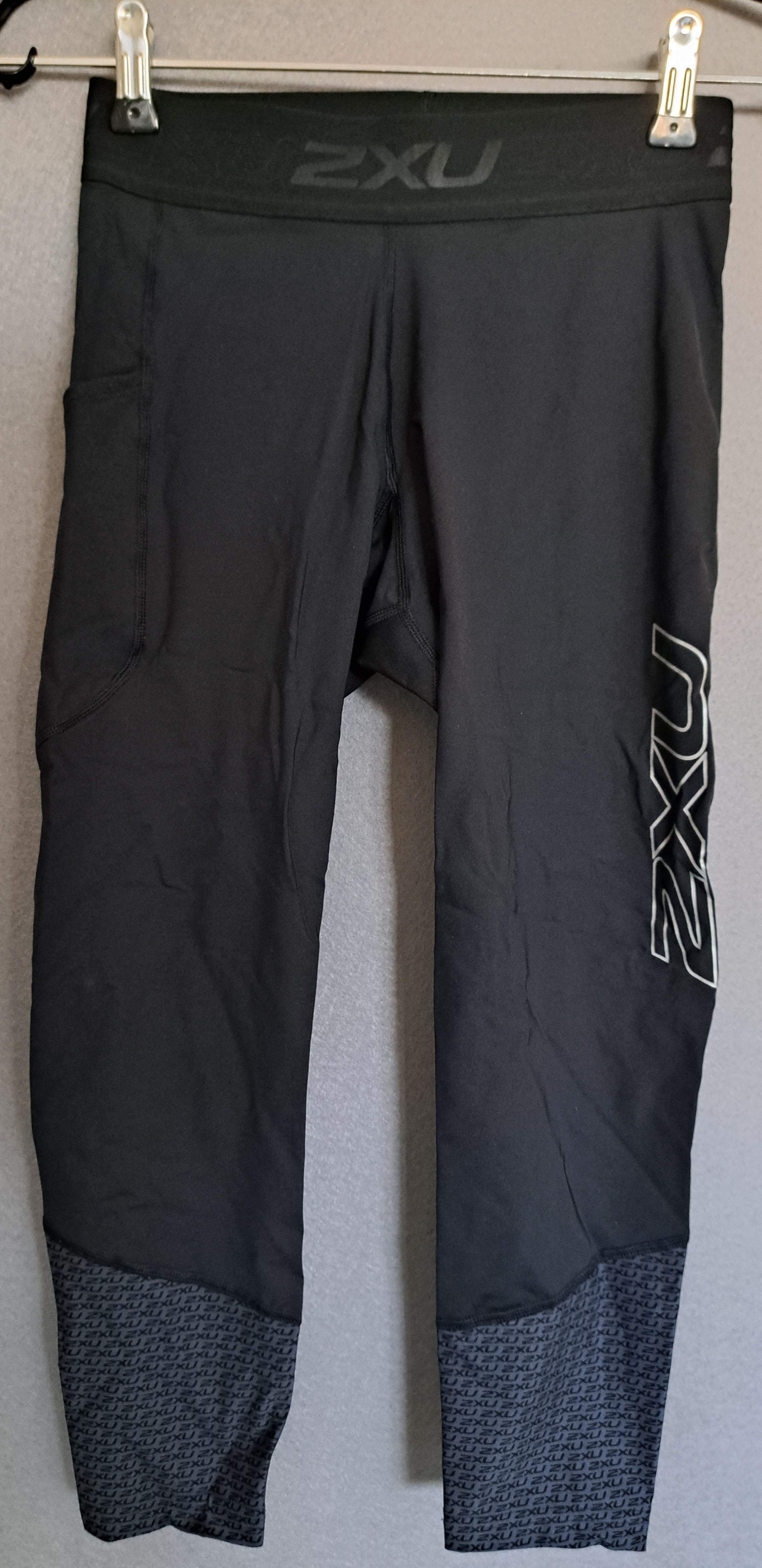 2XU Accelerate Compression 7/8 Tights, Damen, Black/Grey Reflective