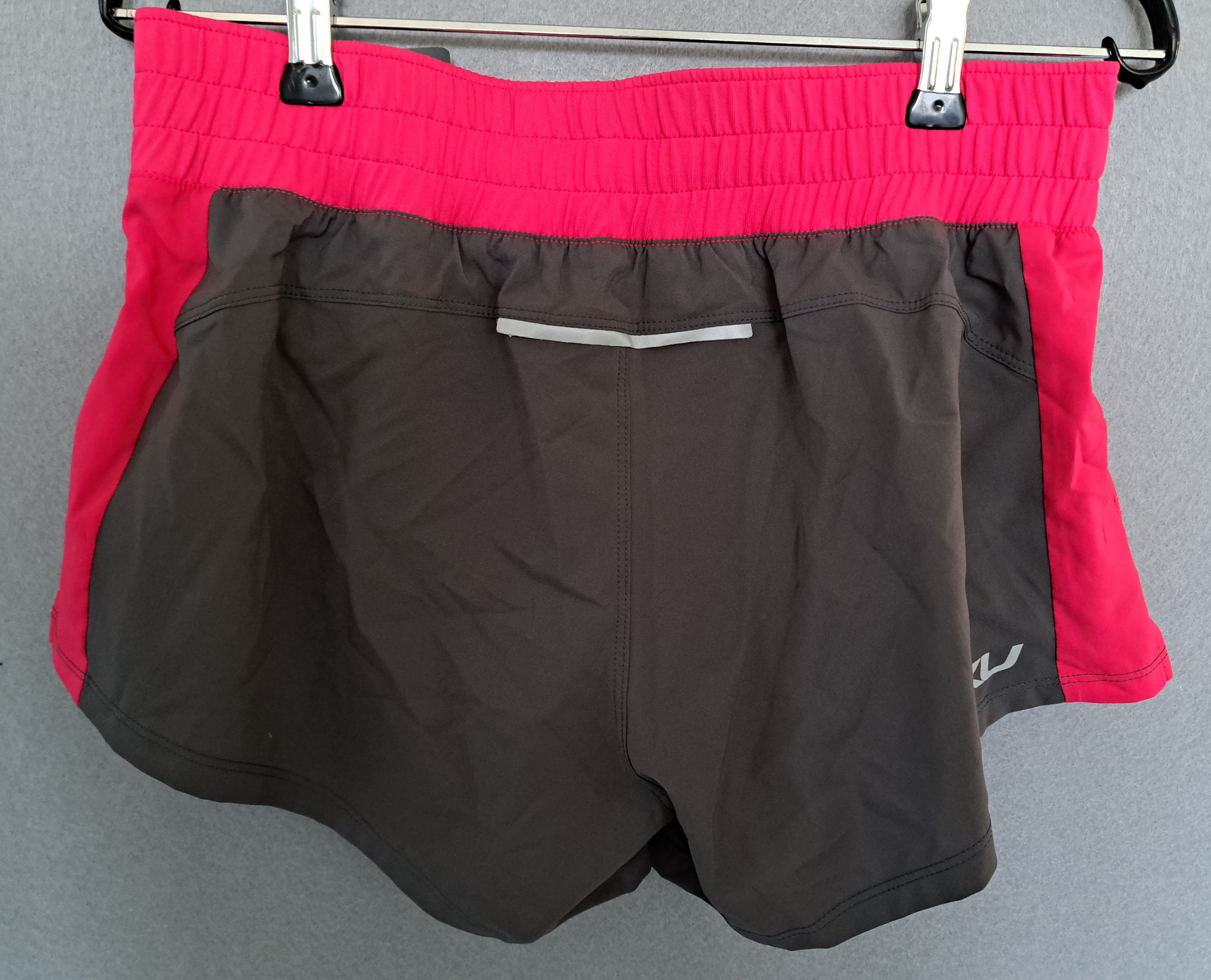2XU Pace 3inch Short, Damen, Ink/Cherry Hot Pink