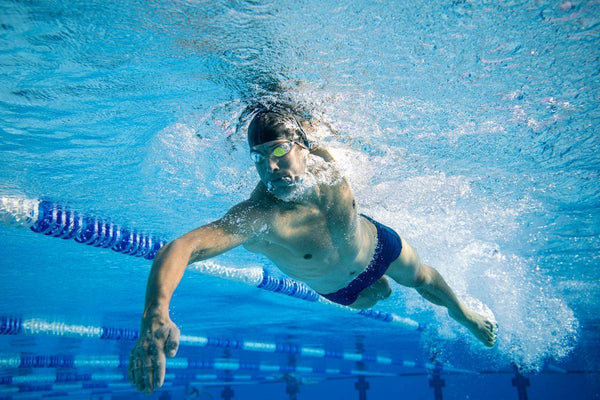 Schwimmtraining für Triathleten: Der richtige Armzug