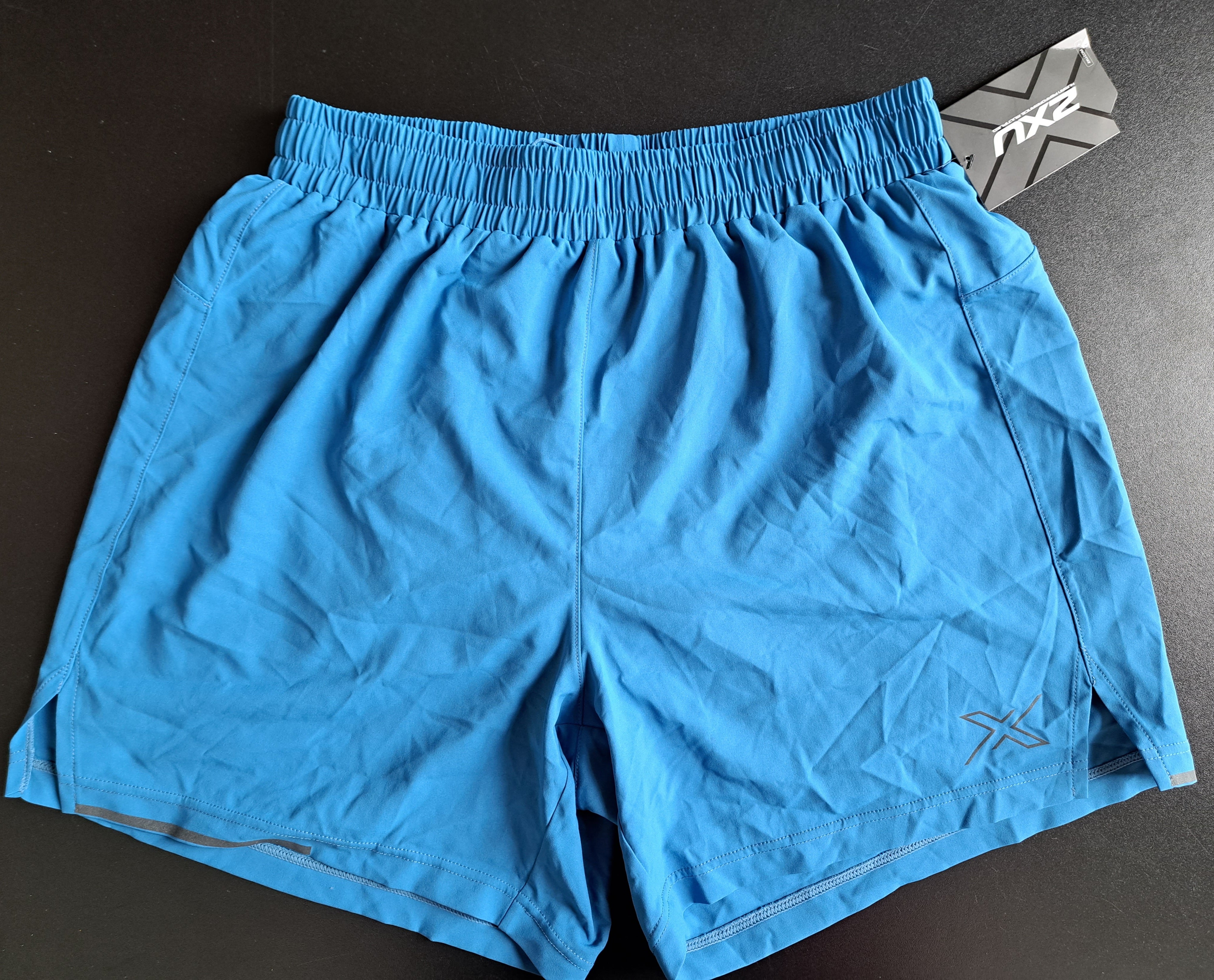 2XU Aero 5 Inch Shorts, Laufshort, Herren, blau