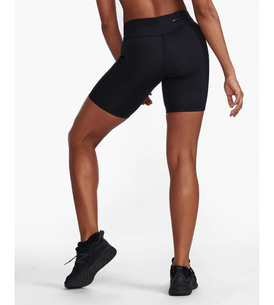 2XU Aero Mid-Rise Compression 6 Inch Short, Damen, Black/Silver Reflective