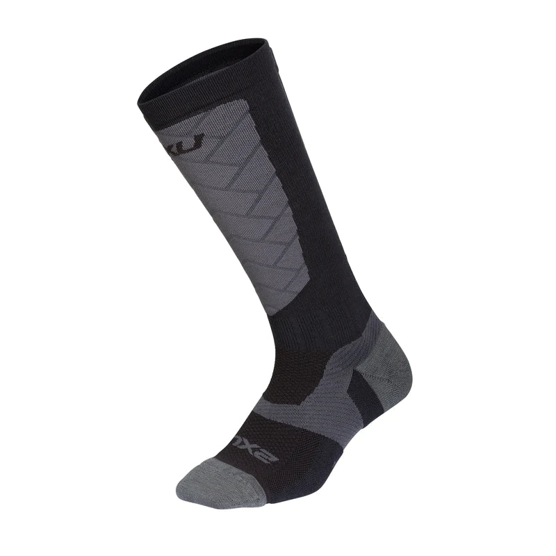 2XU VECTR Alpine Compression Socks, Black/Titan