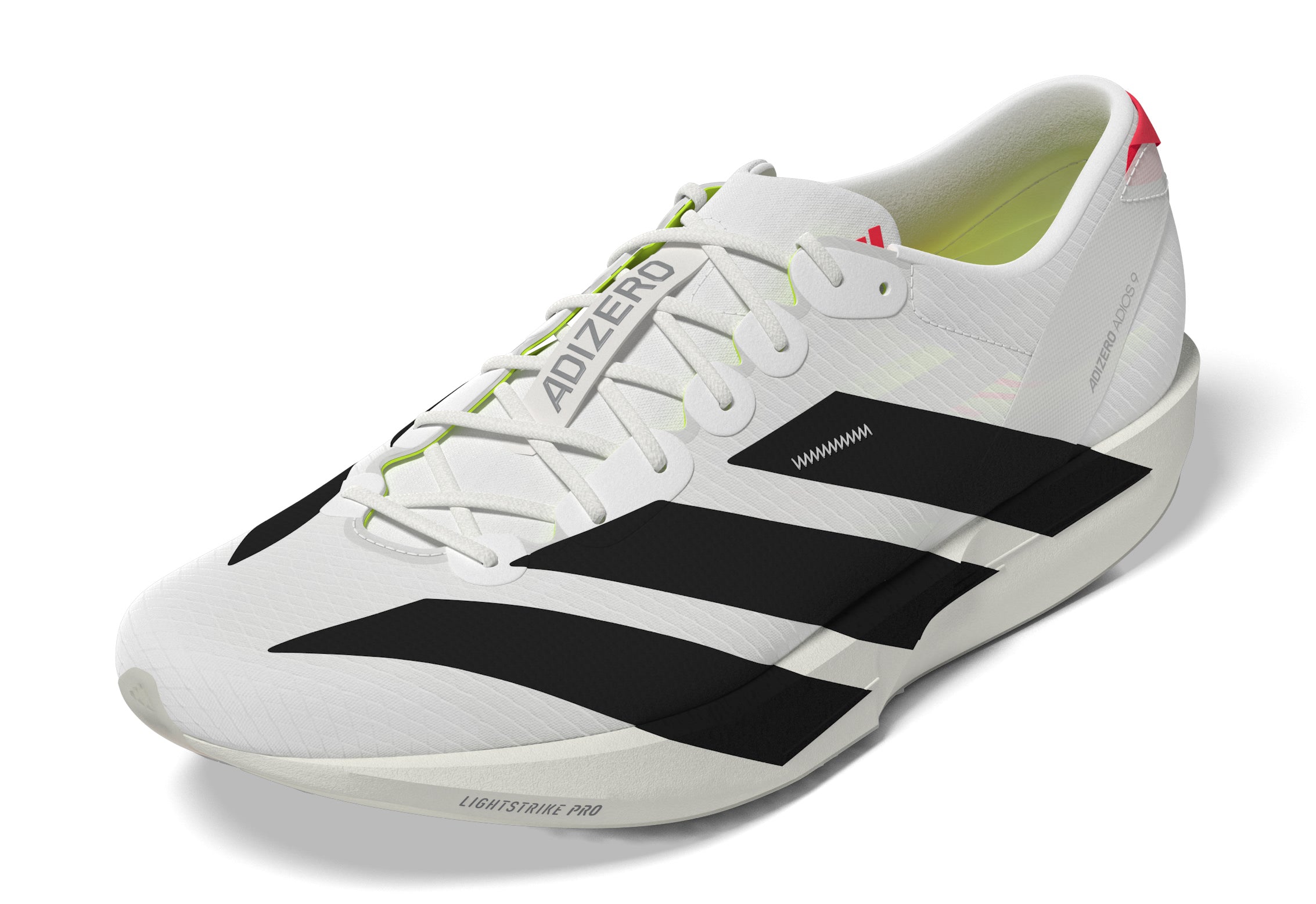 Schrägansicht von vorne linker Schuh Außenseite