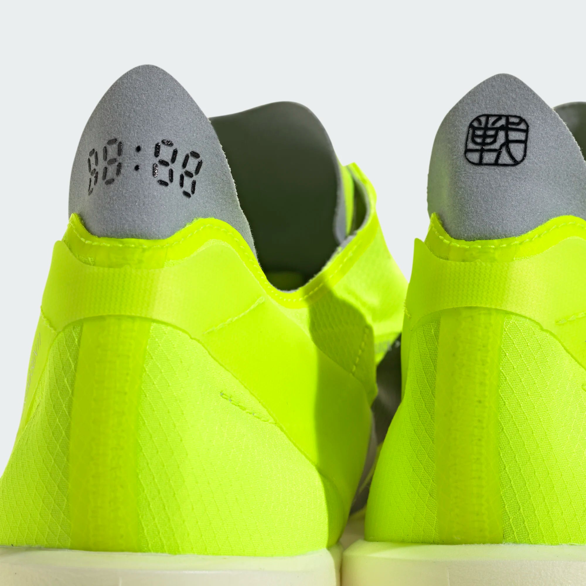 Adidas ADIZERO TAKUMI SEN 11, Laufschuh, Herren, Lucid Lemon/Core Black/Halo Silver