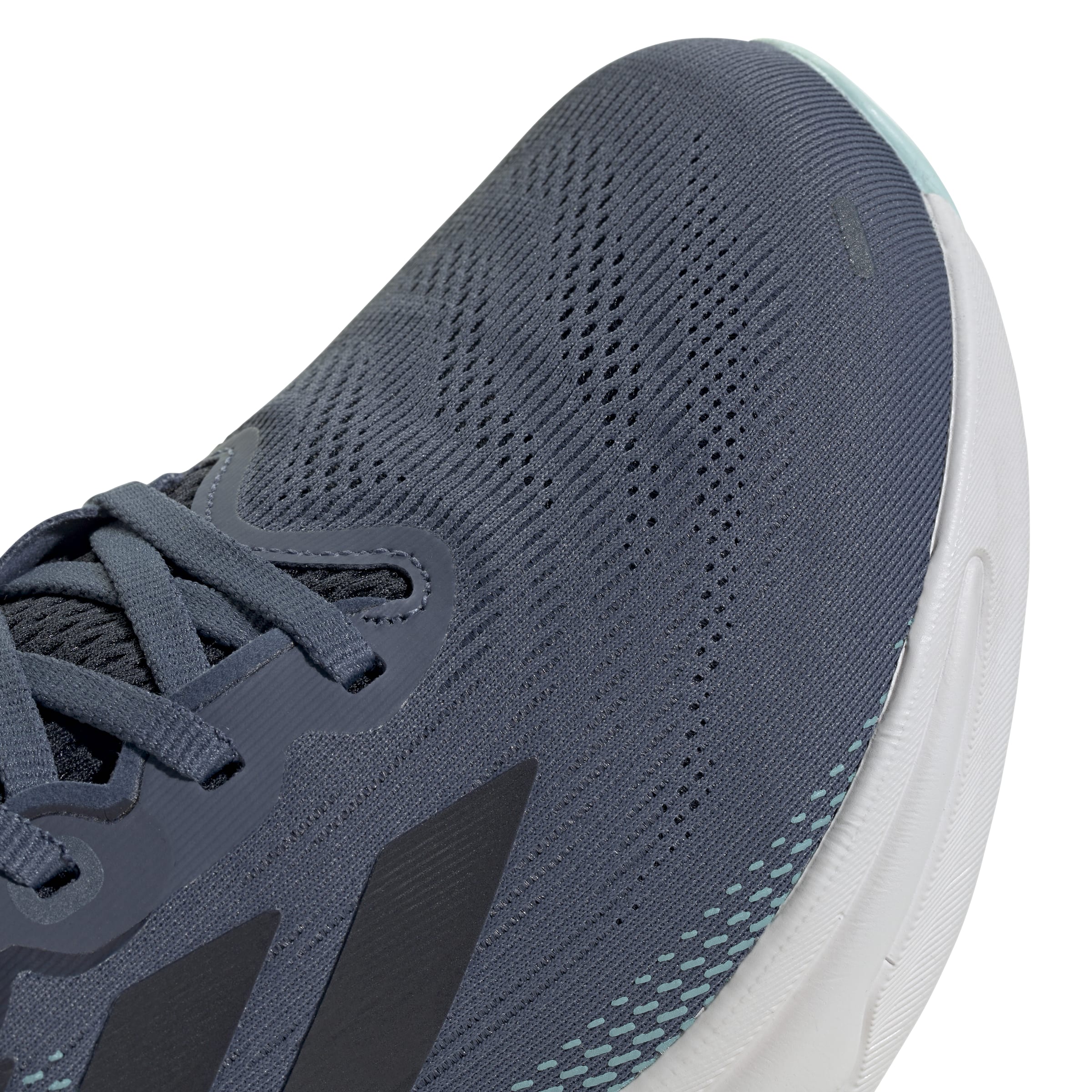 Detailansicht Zehenbereich rechter Schuh