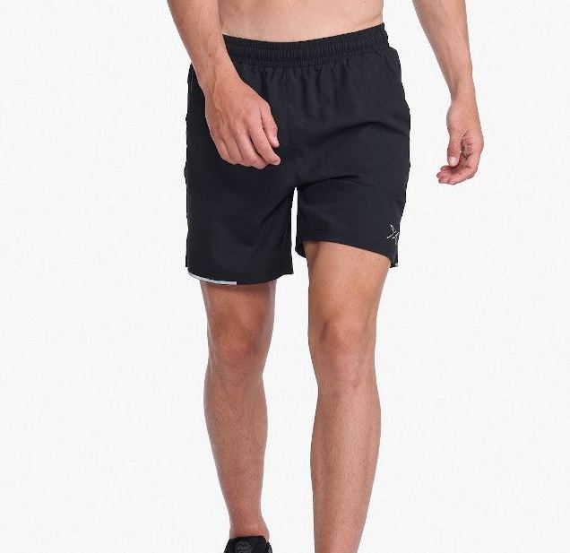 2XU Aero 7 Inch Shorts, Herren, Black/Silver Reflective