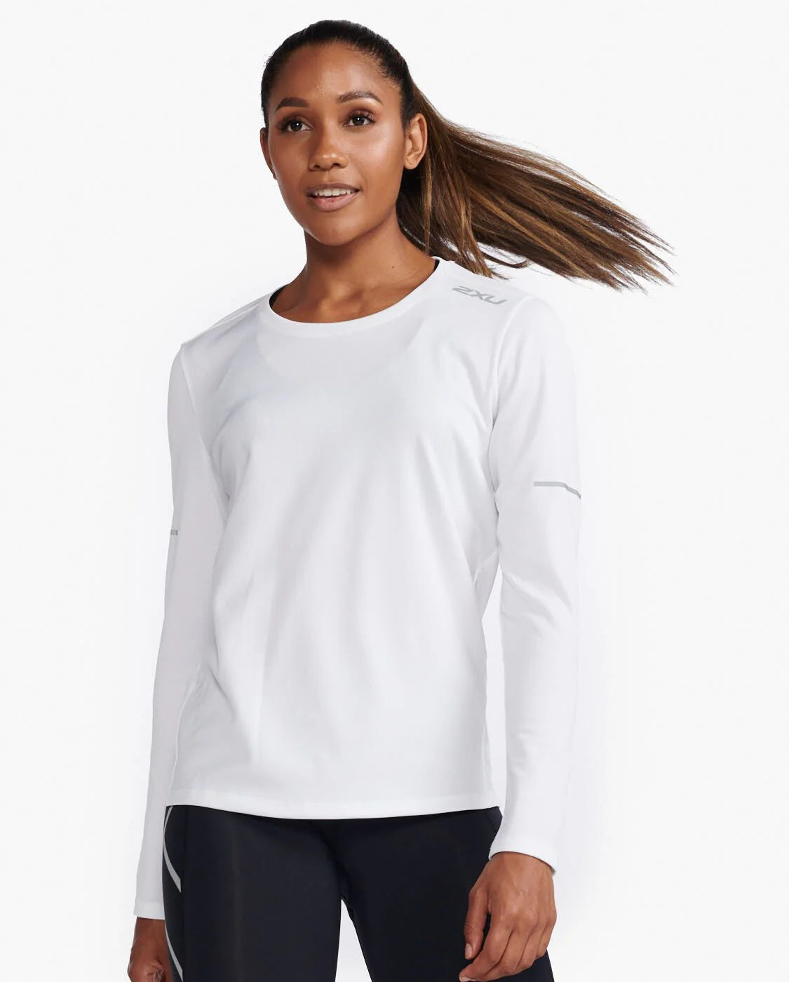 2XU Aero Longsleeve, Damen, White/Silver Reflective