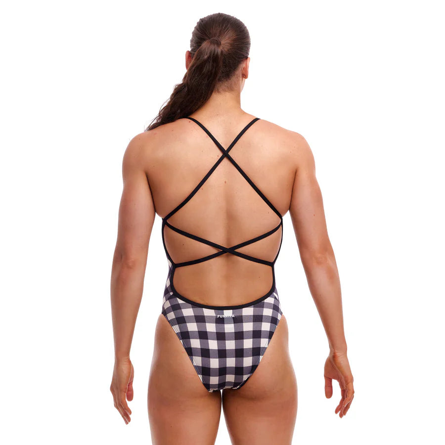 Tragebild von hinten