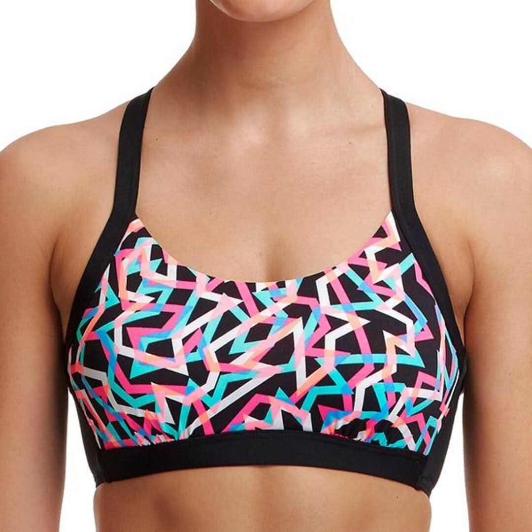 Tragebild Badeoberteil Anischt von vorne