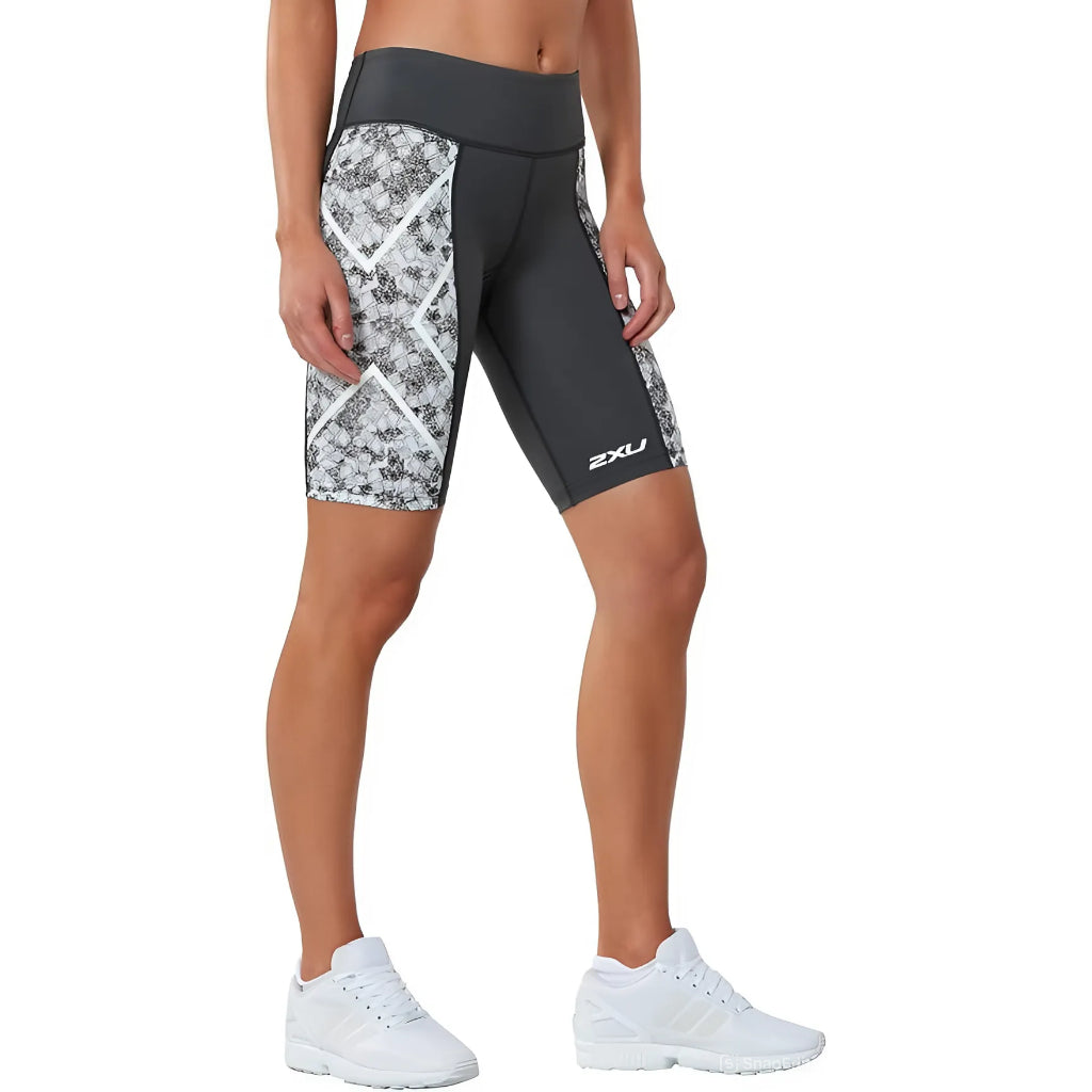 2XU Mid-Rise PTN Compression Shorts, Damen, Dark Charcoal/Prism Cloud White