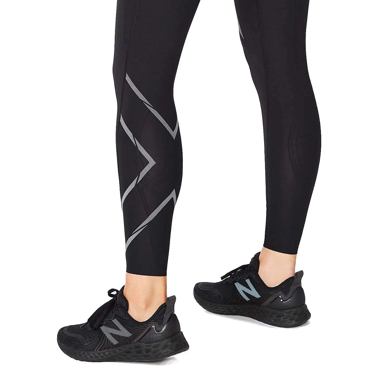 2XU Light Speed Mid-Rise Compression Tights, Damen, Laufhose, Black/Black Reflective