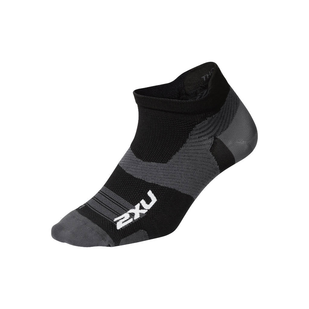2XU Vectr Ultralight No Show Socks, black/titanium